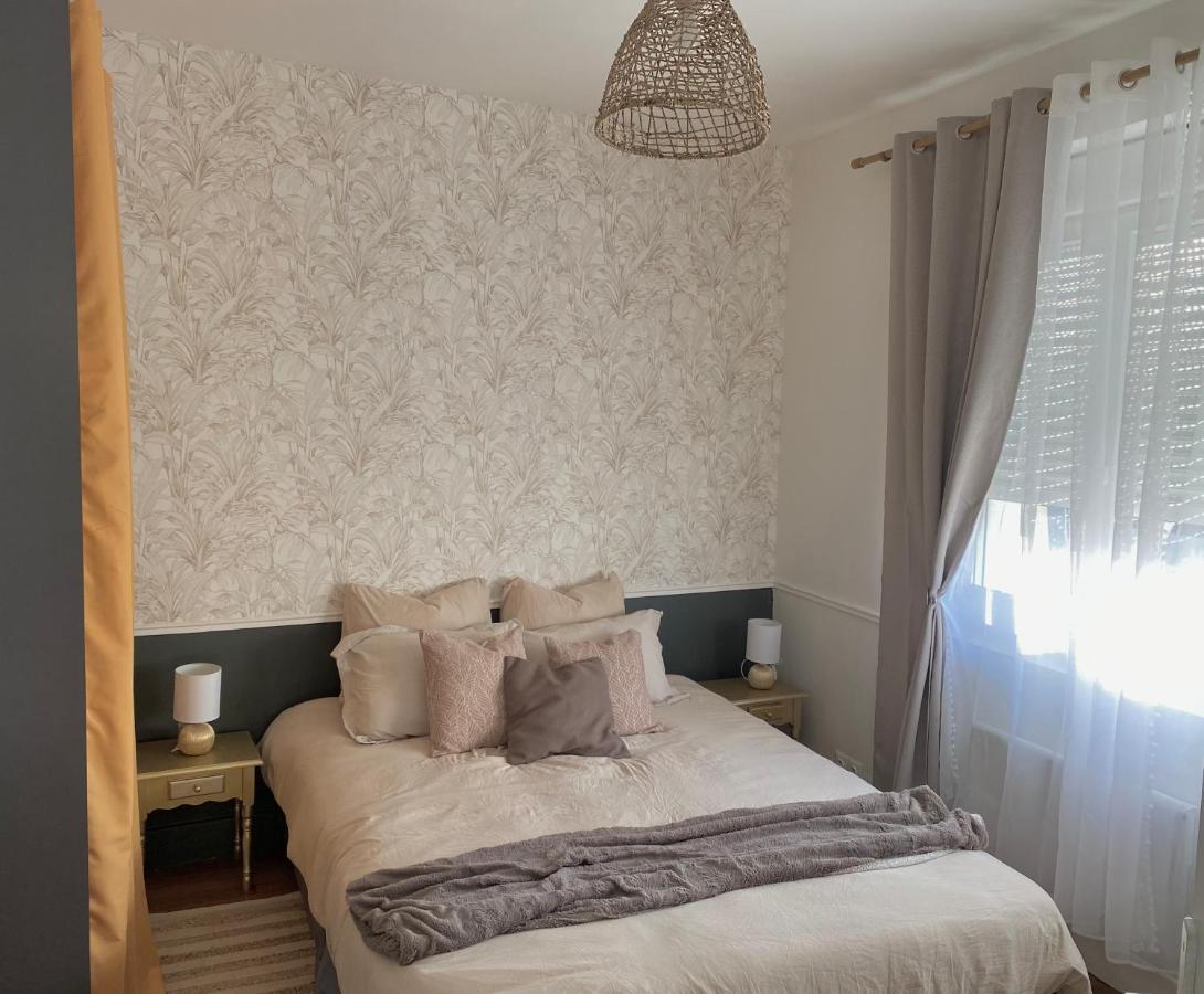 Le Quai Des Marins Apartman Châteauroux Kültér fotó